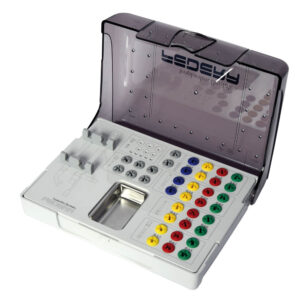 Caja plástica contenedora p/instrumental quirúrgico